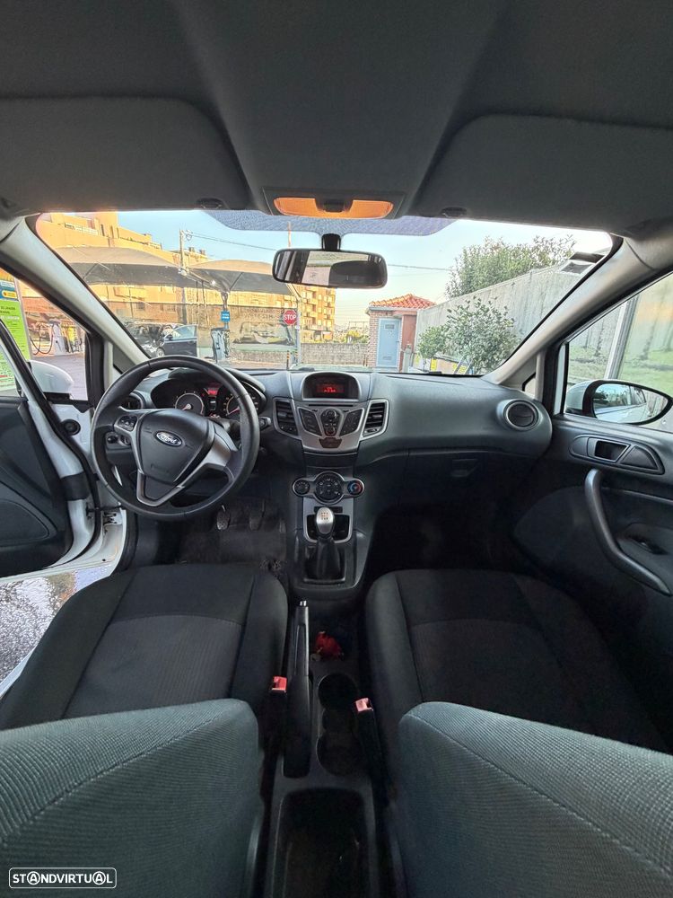 Ford Fiesta 1.25 Trend - 10