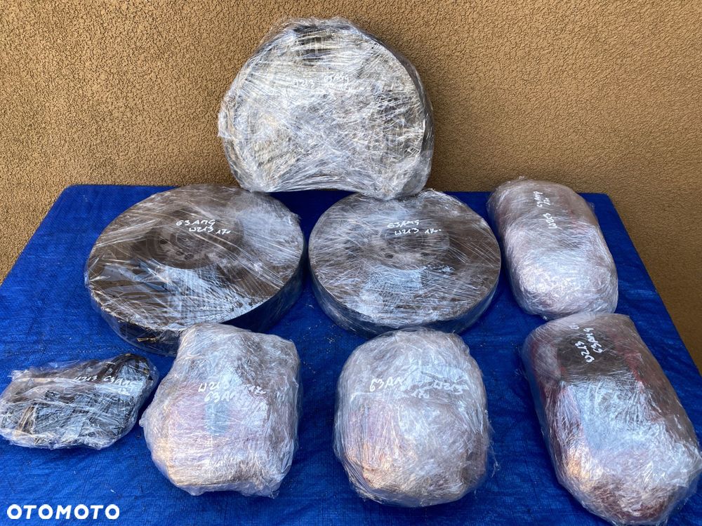 MERCEDES E W213 63AMG ZACISKI HAMULCOWE PRZÓD TYŁ KLOCKI TARCZE 390 / 360mm - 3