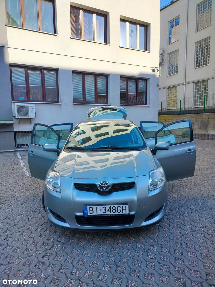 Toyota Auris 1.6 2010 - 10