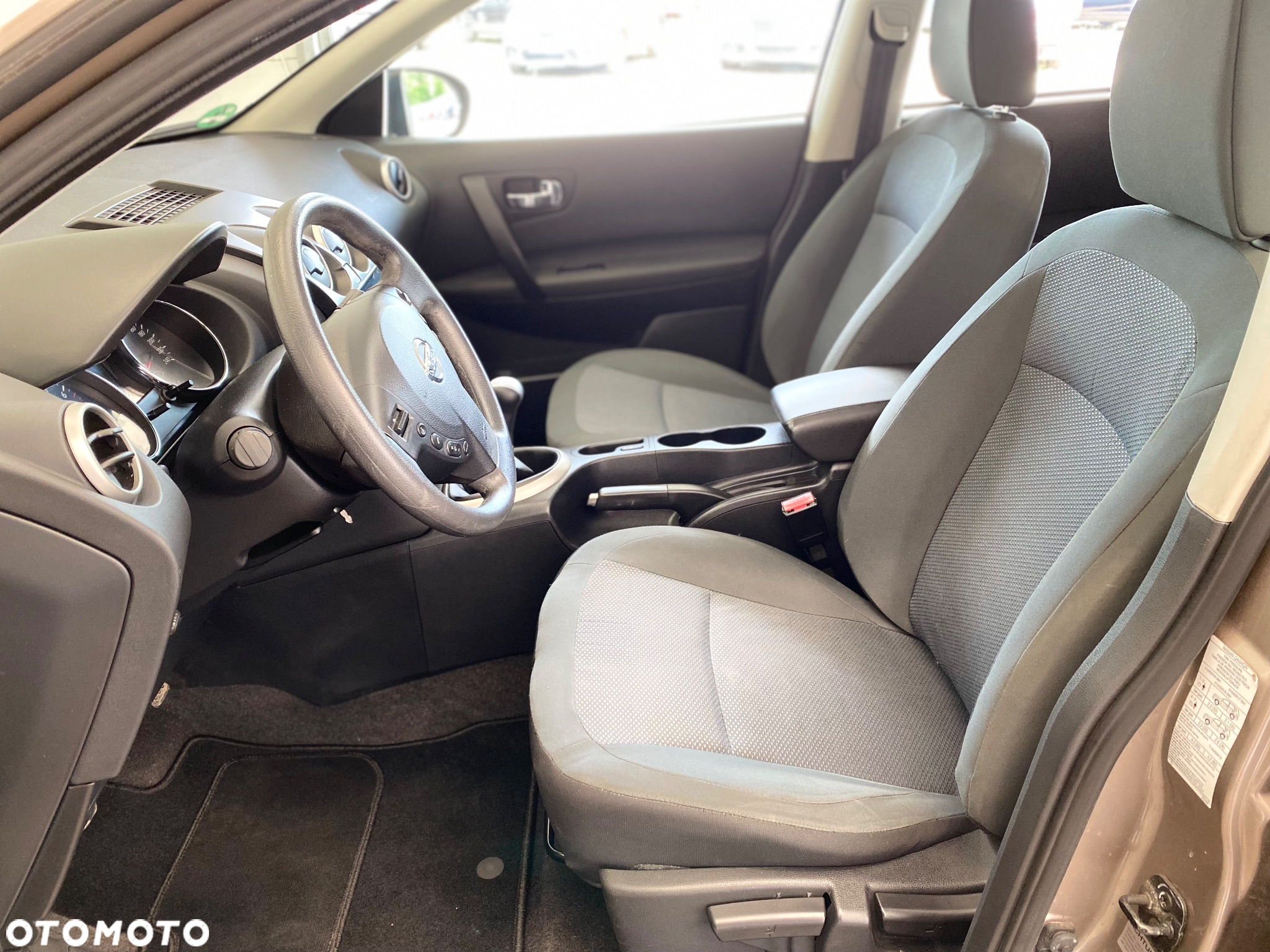 Nissan Qashqai 1.6 I-Way - 9