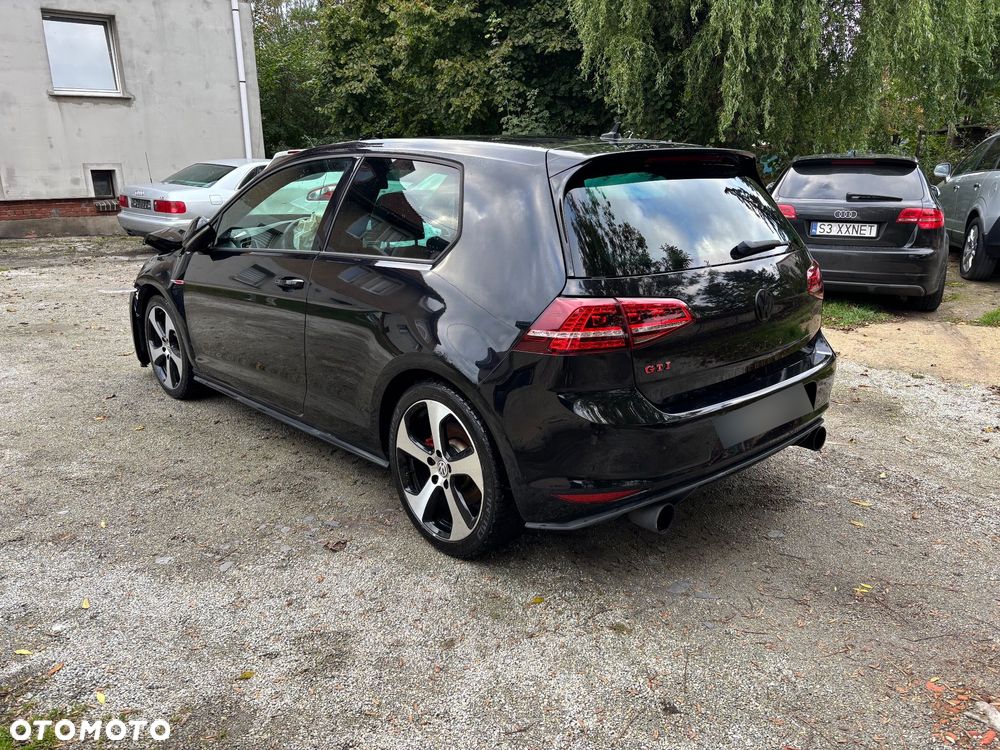 Volkswagen Golf VII 2.0 TSI BMT GTI - 1