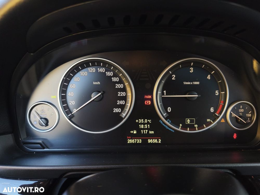 BMW Seria 5 518d - 9