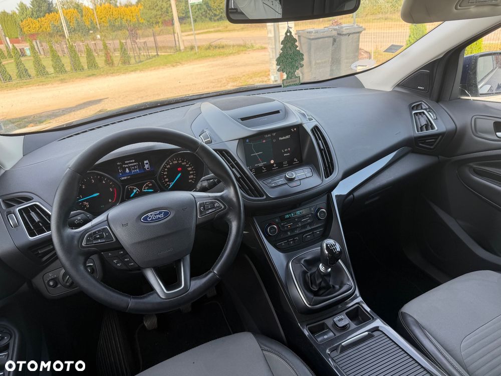 Ford Kuga 2.0 TDCi 4x4 Titanium - 12
