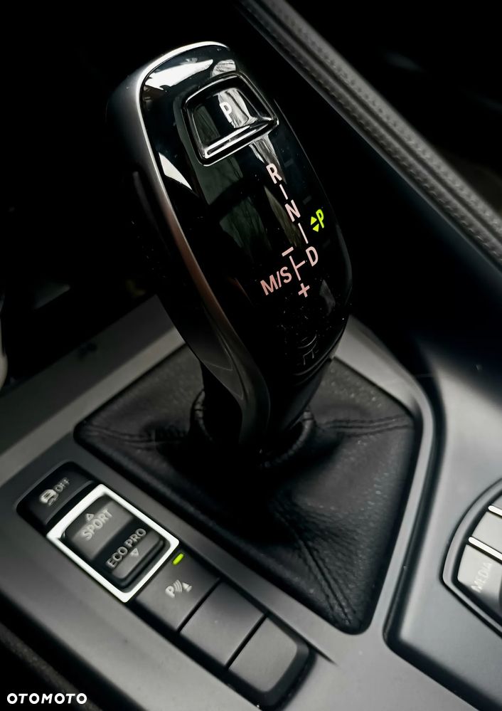 BMW X1 - 19
