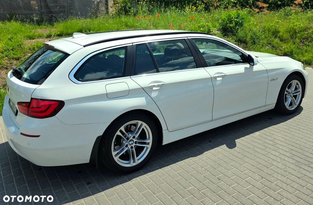 BMW Seria 5 520d Luxury Line - 1