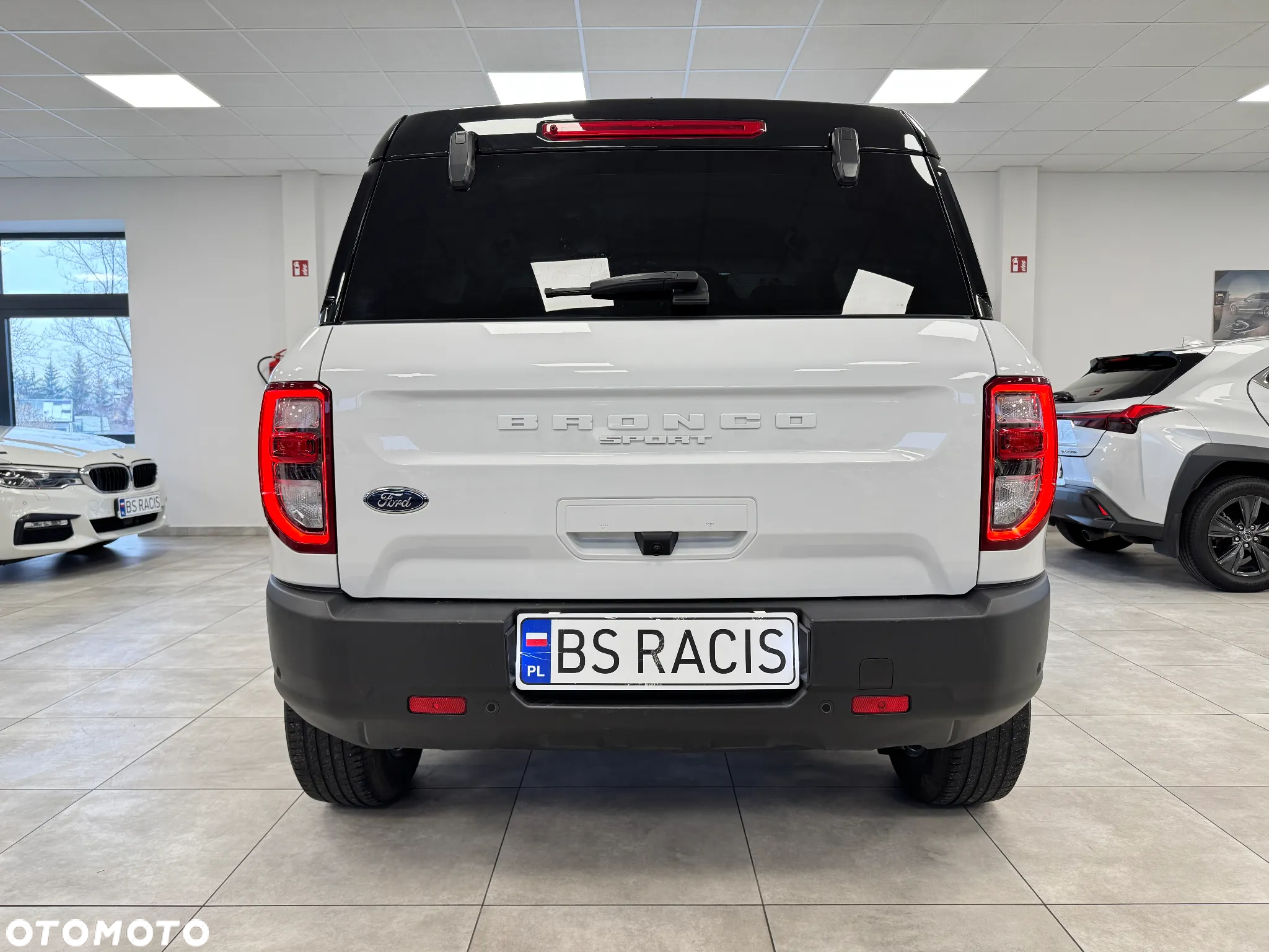 Ford Bronco - 27