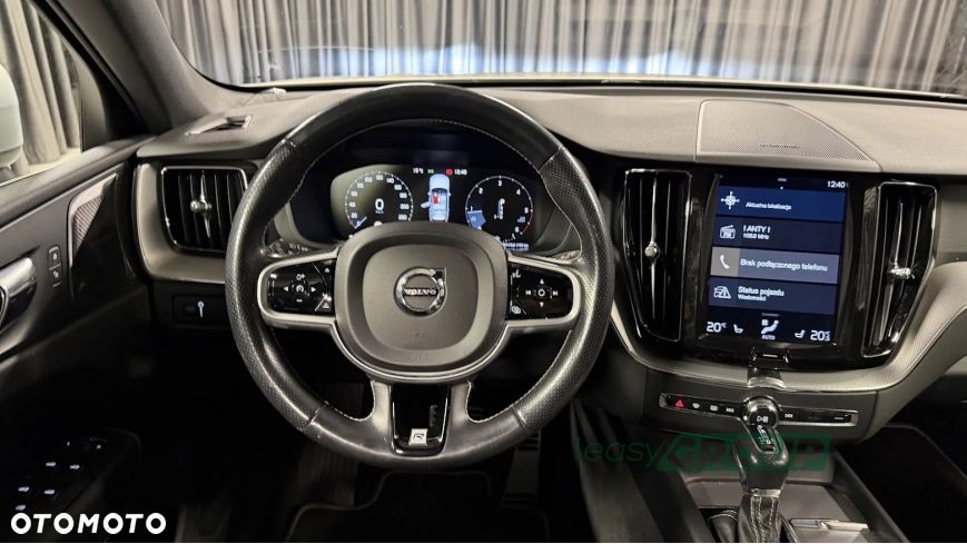 Volvo XC 60 - 8