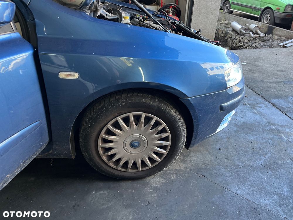 Zderzak przód przedni Fiat Stilo - 3