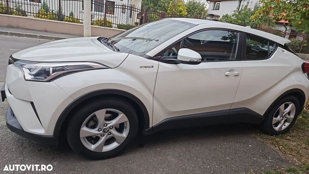 Toyota C-HR 1.8 HSD 4x2 CVT C-enter - 1