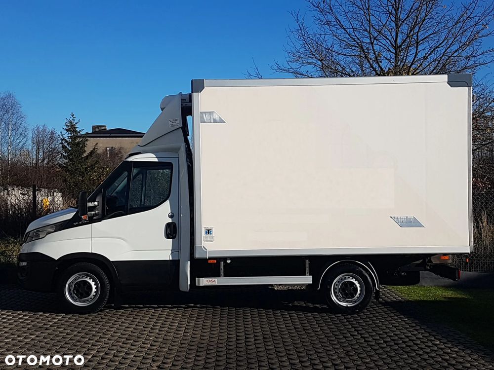 Iveco DAILY 6EP CHŁODNIA MROŹNIA IZOTERMA AGREGAT THERMO KING V-200 MAX GRZANIE 3,41x2,09x2,10 - 12