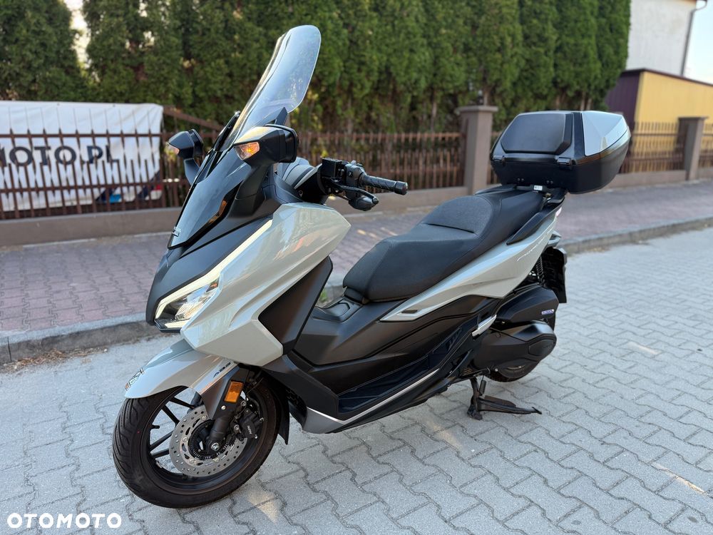 Honda NSS - 23