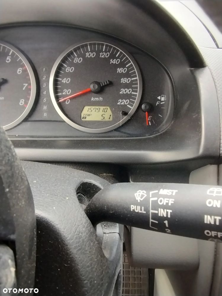 Mazda 2 - 7