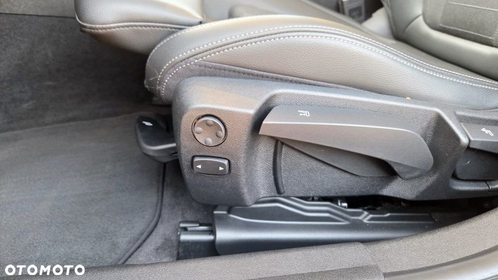 BMW Seria 3 - 17