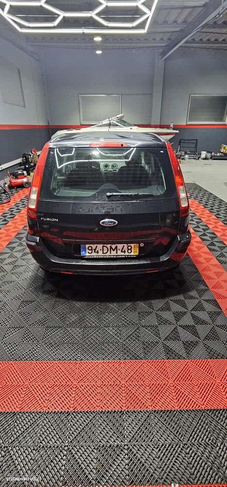 Ford Fusion 1.25 Trend - 4