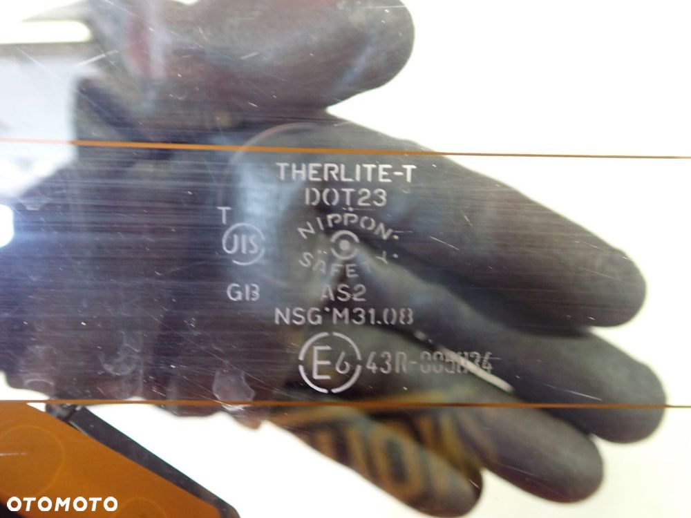 KLAPA TYŁ BAGAŻNIKA SUBARU JUSTY IV - 8