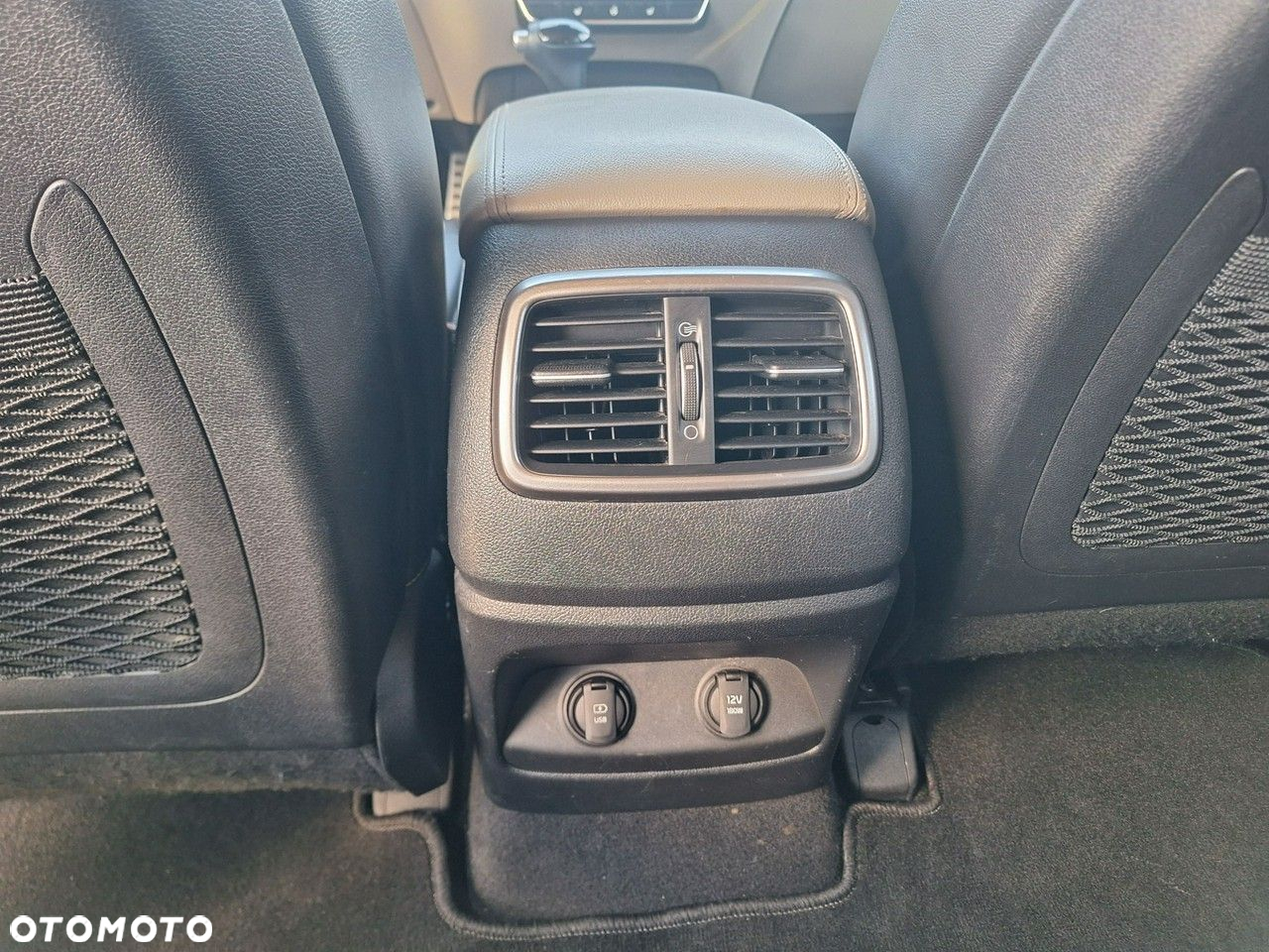 Kia Sorento - 17