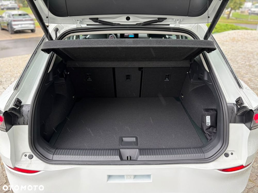 Volkswagen T-Roc 1.5 eTSI OPF DSG Style - 13
