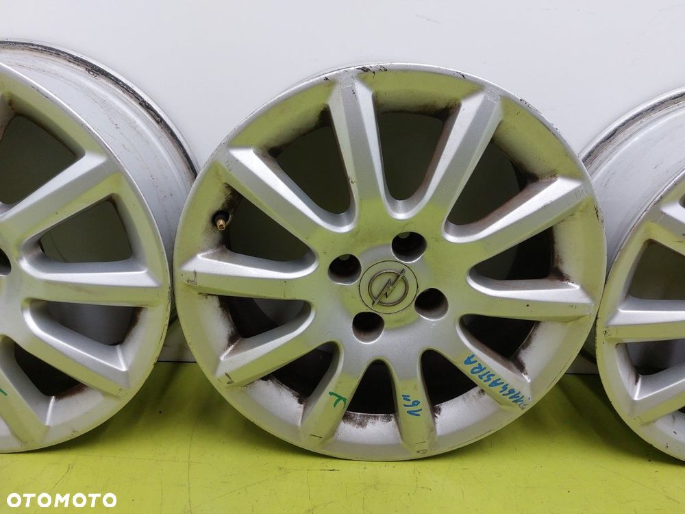 Alufelgi FELGI KOMPLET 4 SZTUKI Opel Astra H III 6J R16 4X100 ET 37 - 4