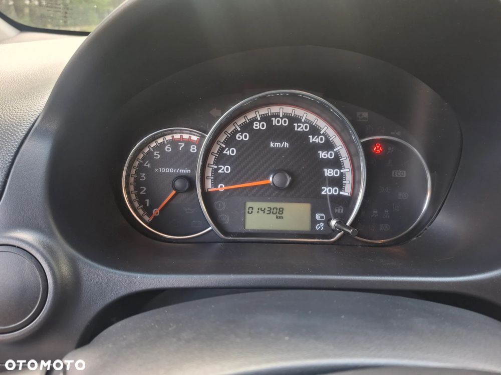 Mitsubishi Space Star - 9