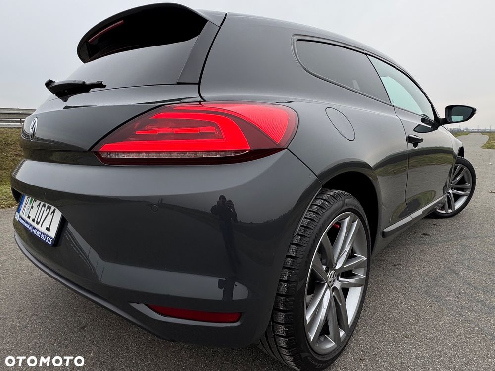 Volkswagen Scirocco 1.4 TSI BlueMotion Technology Club - 22