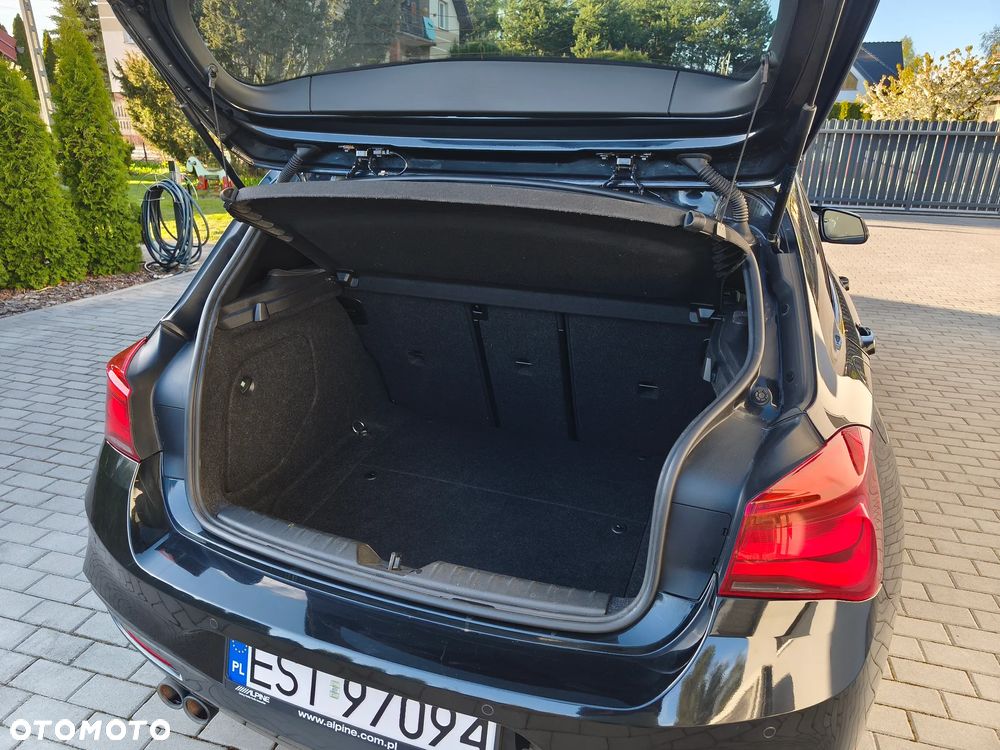 BMW Seria 1 120d M Sport Shadow - 11