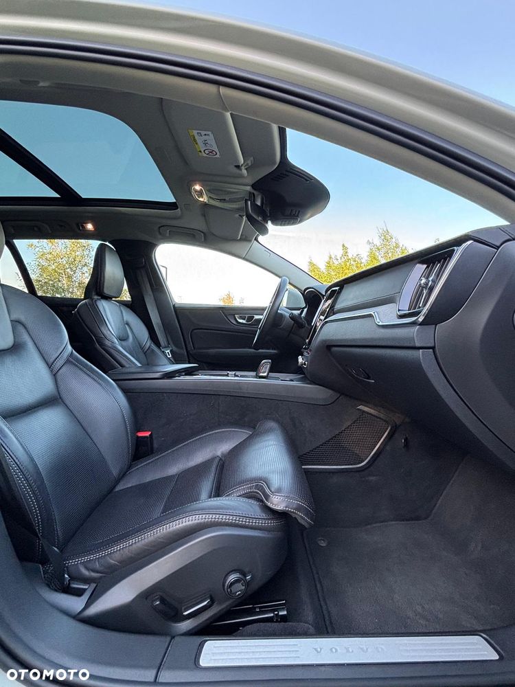 Volvo V60 Cross Country B5 B AWD - 5