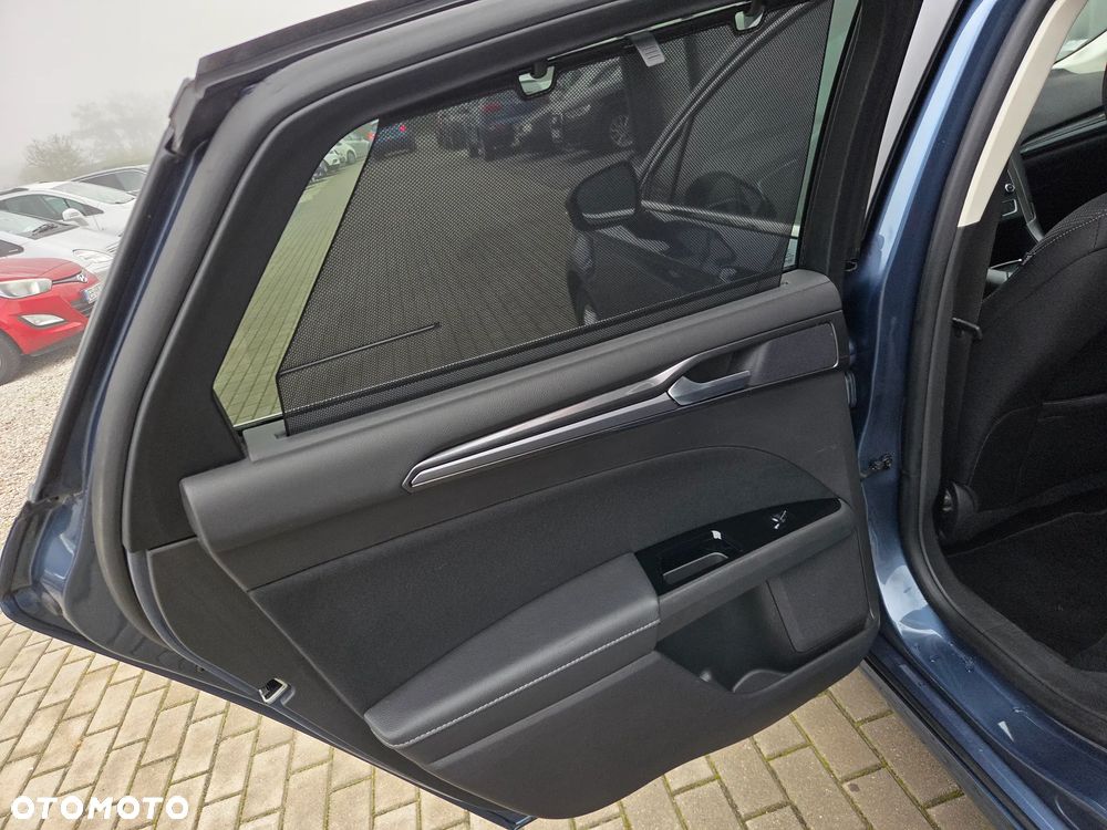 Ford Mondeo 2.0 EcoBlue Business Edition - 24
