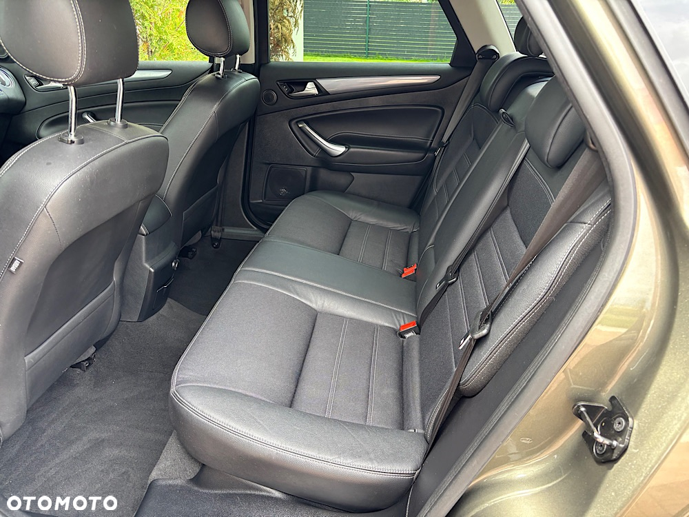 Ford Mondeo 2.0 TDCi Titanium - 35