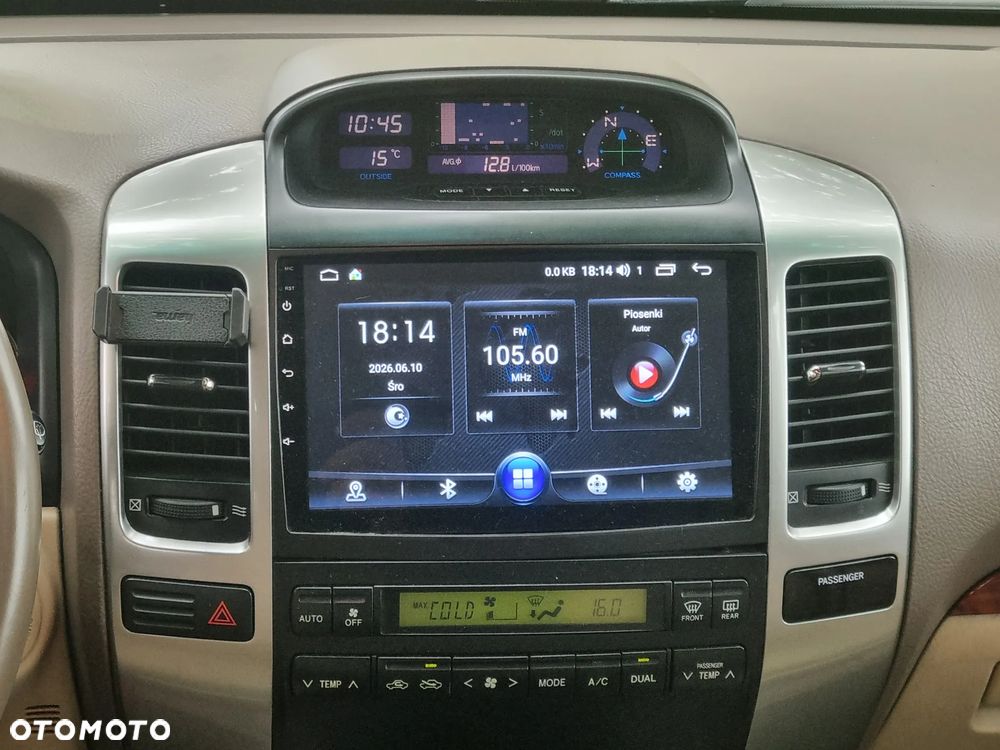 Toyota Land Cruiser - 10