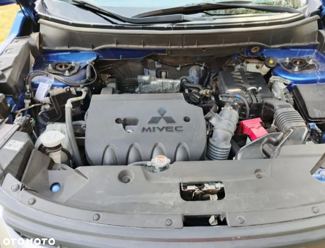 Mitsubishi ASX 2.0 4WD CVT Plus - 6