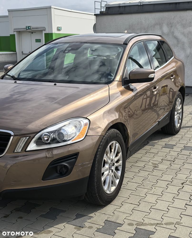 Volvo XC 60 - 8