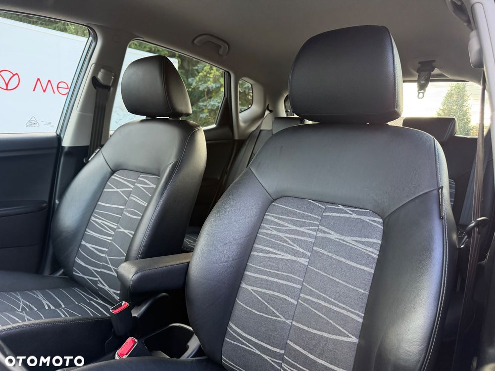 Kia Venga 1.6 CVVT ISG Spirit - 38