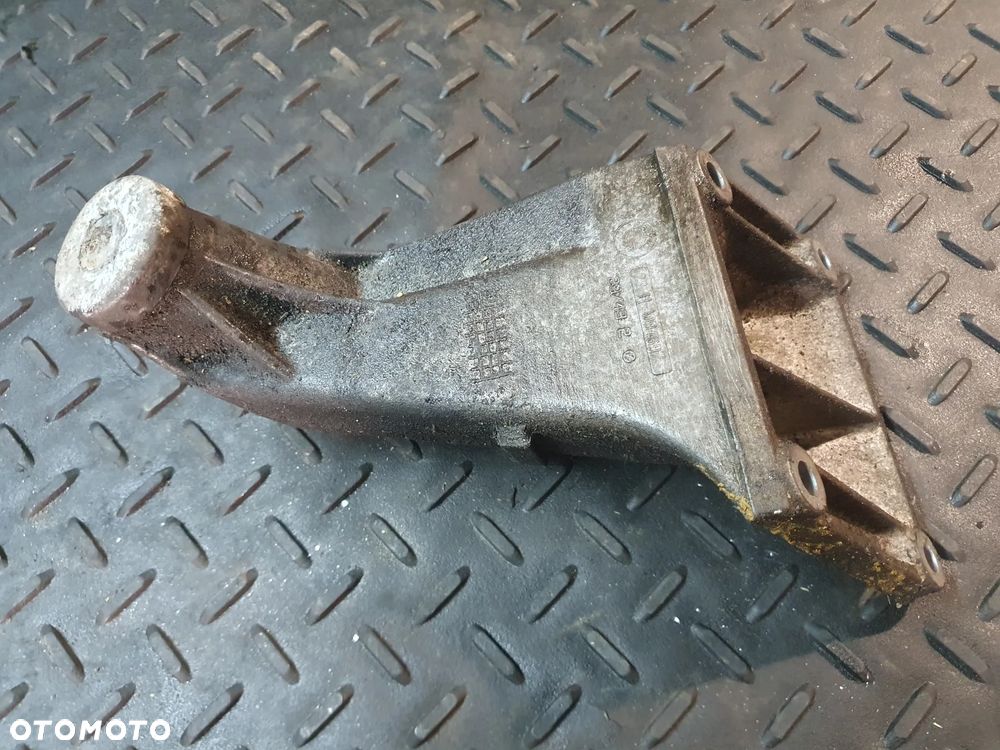 MOCOWANIE ŁAPA SILNIKA PRZEDNIA PRZÓD LEWA BMW E46 2.5 R6 1094697 - 1