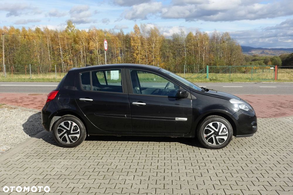 Renault Clio 1.2 16V 75 Dynamique - 8