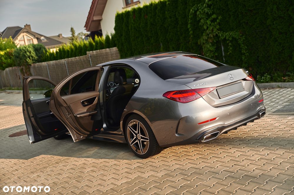 Mercedes-Benz Klasa C 220 d mHEV 4-Matic AMG - 25