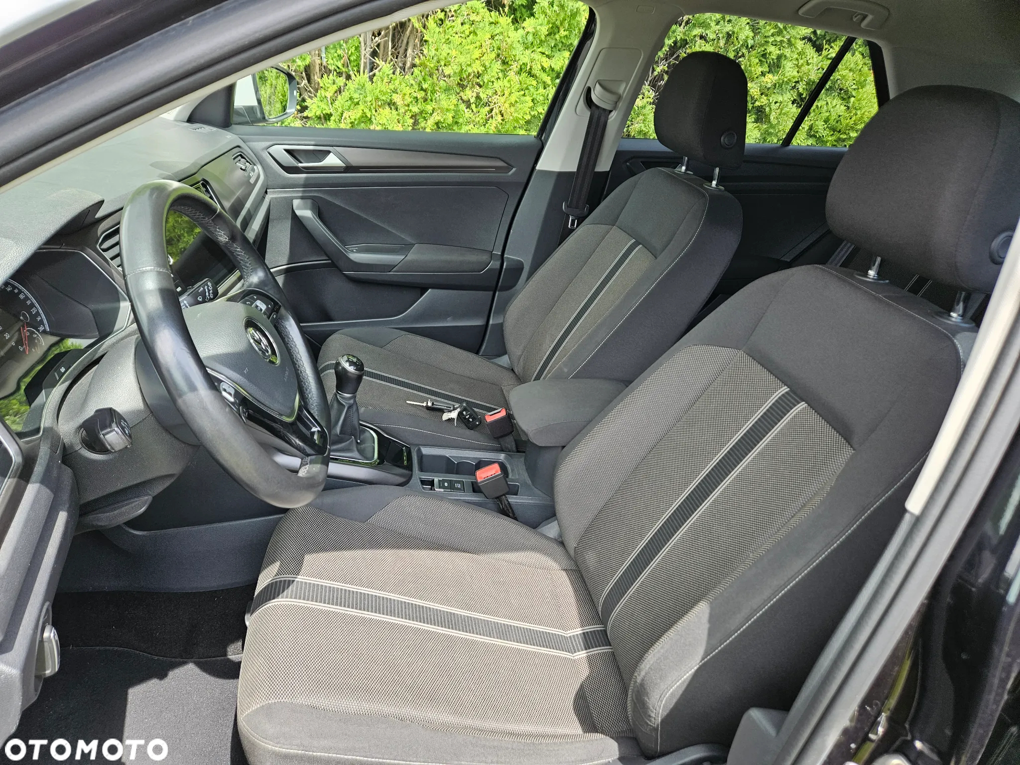 Volkswagen T-Roc 1.0 TSI Premium - 10