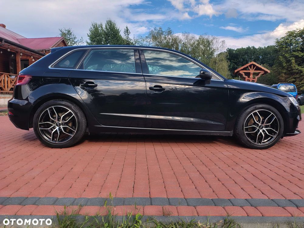 Audi A3 Sportback 1.6 TDI S tronic - 3