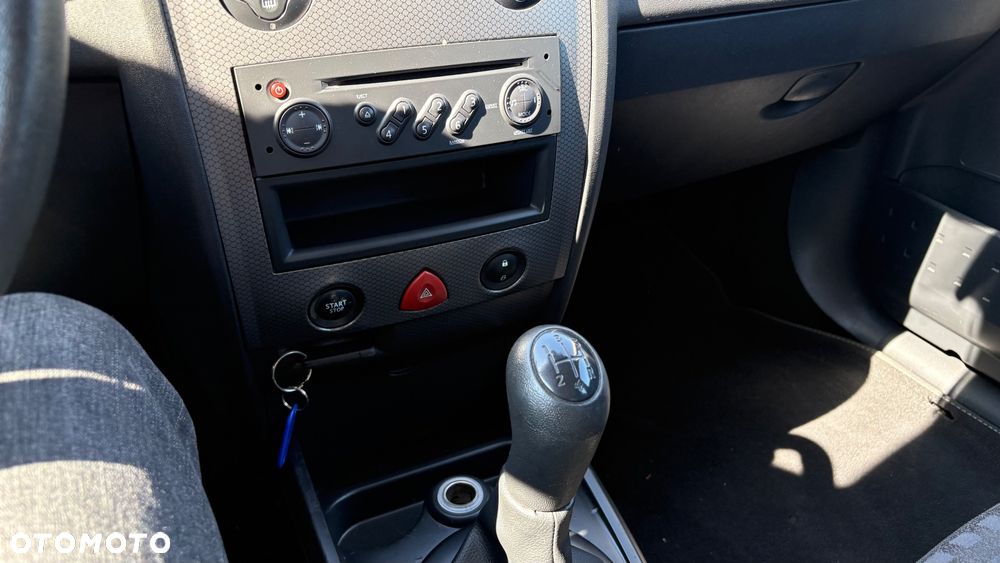 Renault Megane 1.6 16V Air - 27