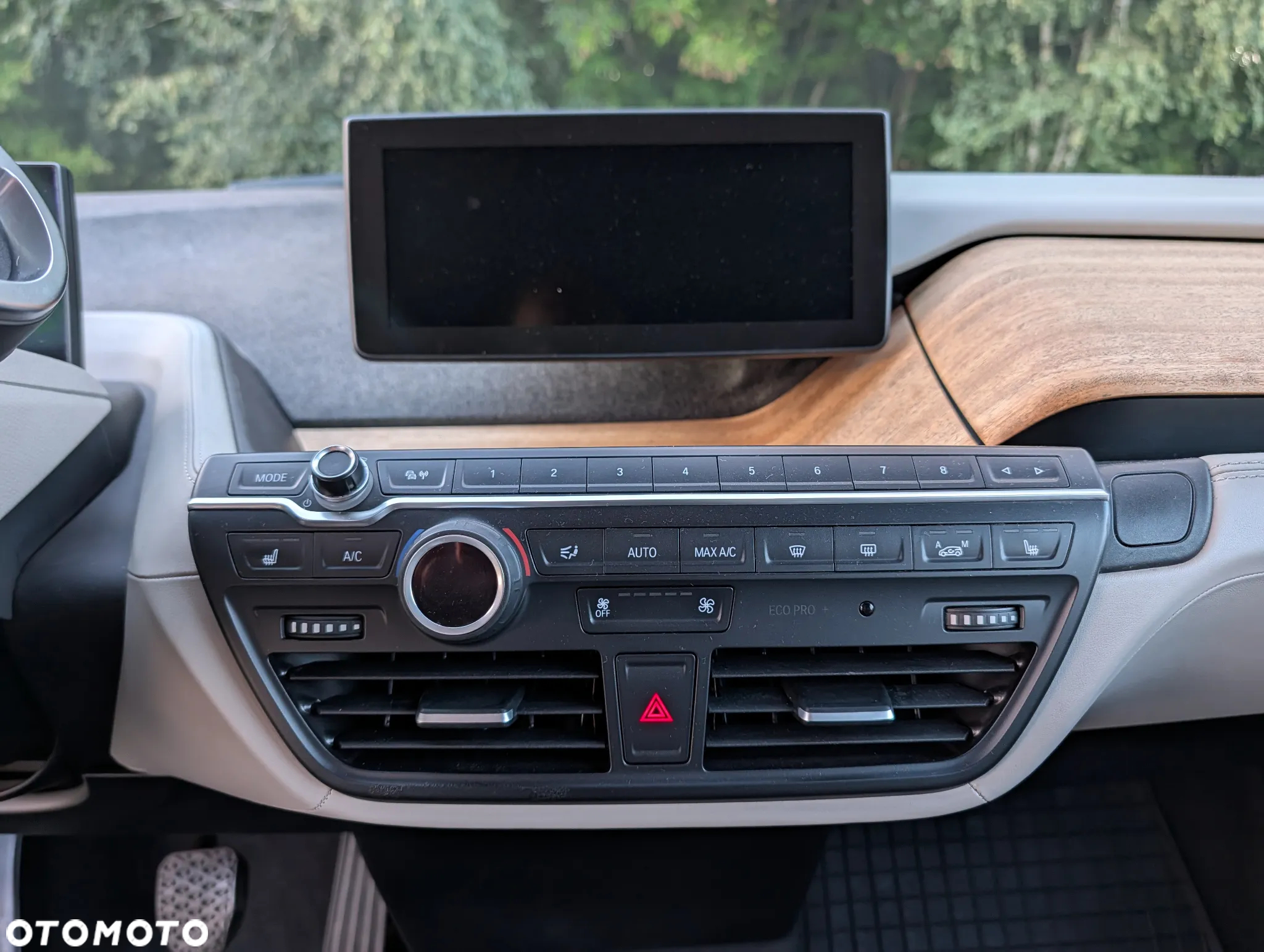 BMW i3 (Range Extender) - 27
