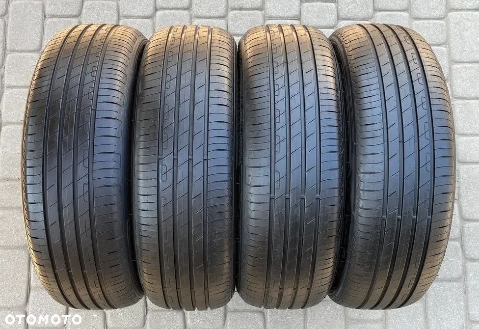 CZTERY JAK NOWE LETNIE OPONY GOODYEAR PERFORMANCE 205/55 R19 97V  8 MM BIEŻNIKA 2023 ROK - 1