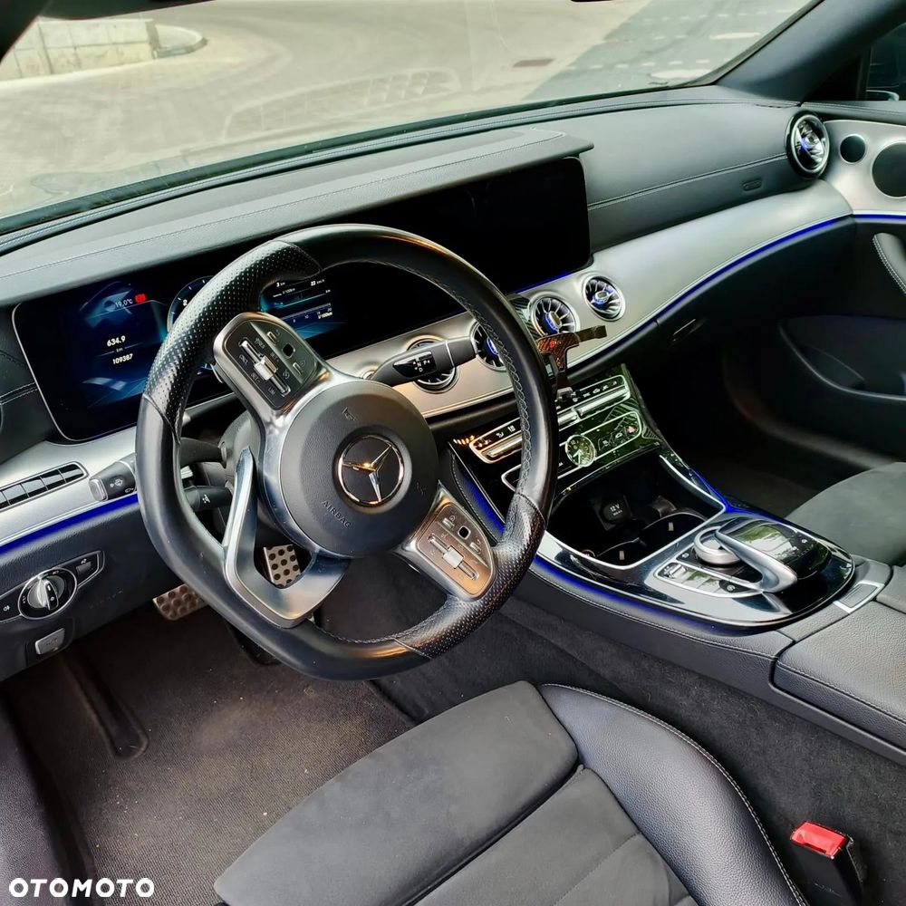 Mercedes-Benz Klasa E 300 d Coupe 9G-TRONIC - 9