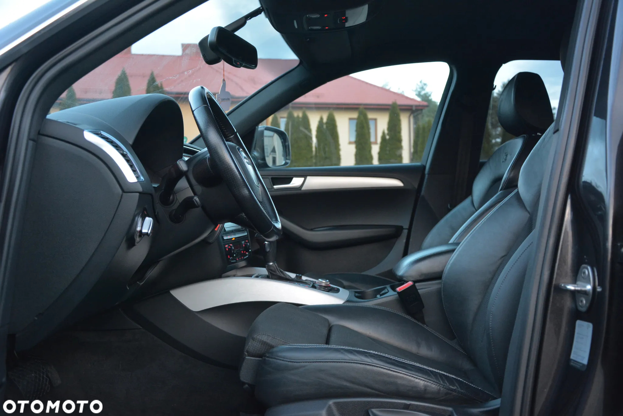 Audi Q5 2.0 TDI quattro Stronic - 29