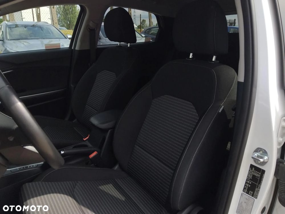 Kia XCeed 1.5 T-GDI M - 18