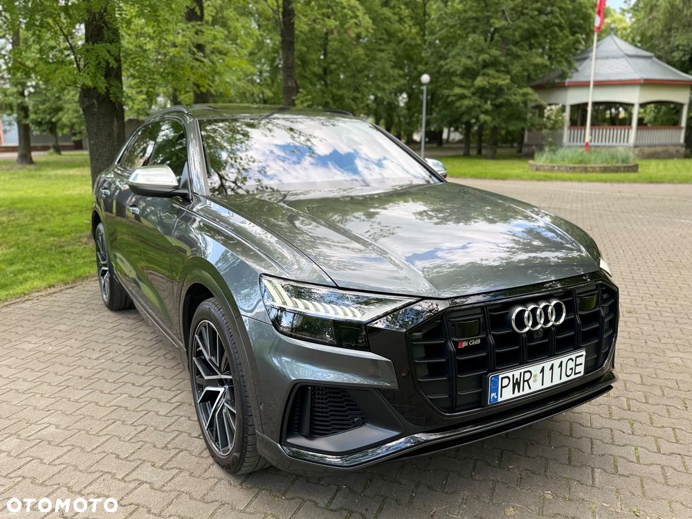Audi SQ8 - 2