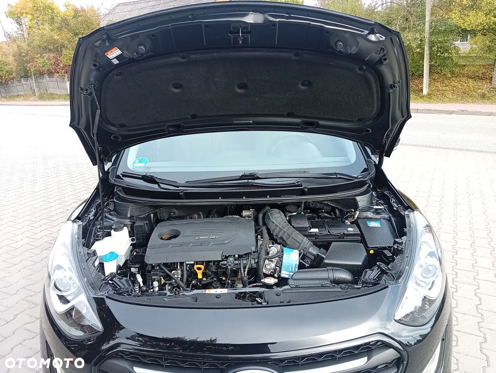 Hyundai i30 - 24
