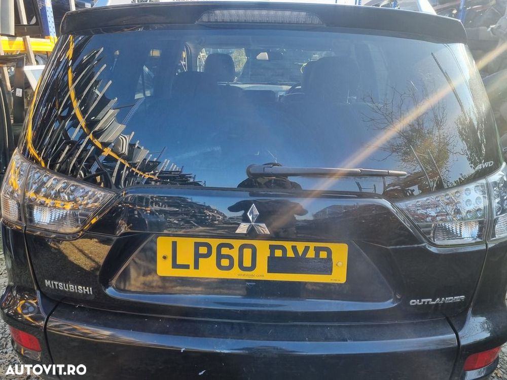 Haion Cu Luneta Mitsubishi Outlander Facelift 2009 - 2012 SUV 4 Usi Amethyst Black Pearl ... - 1