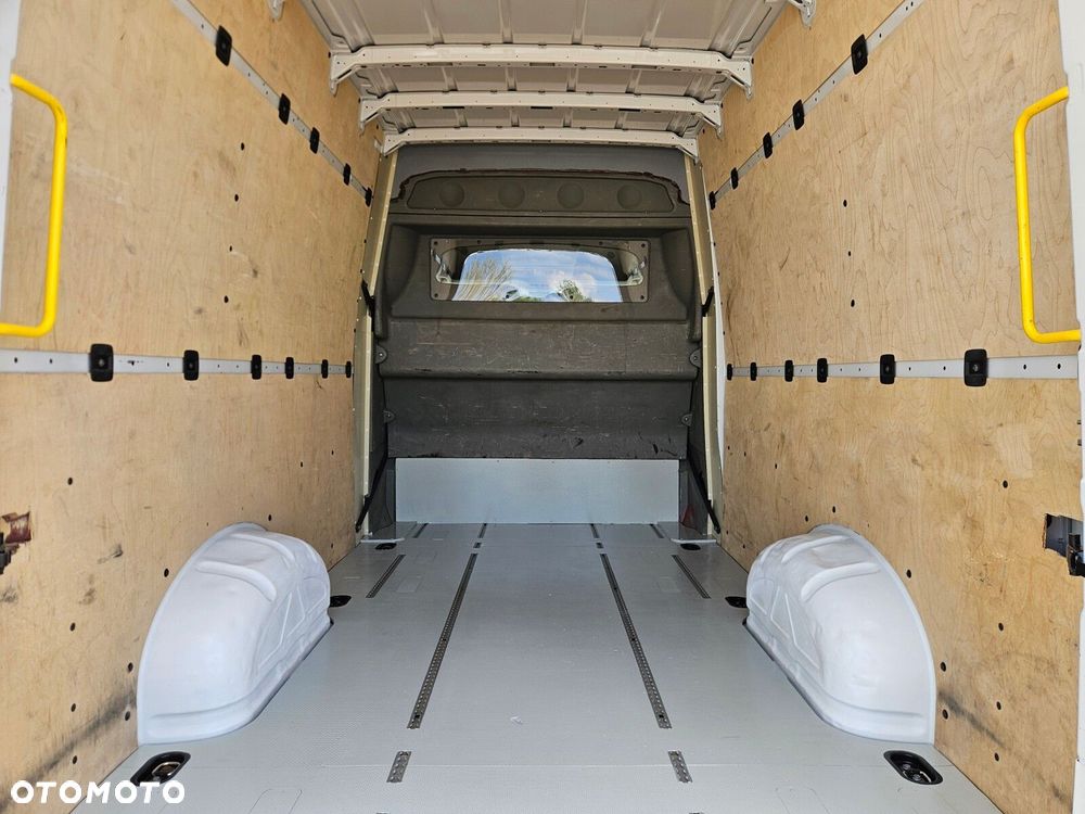 Volkswagen Crafter L4H2 *109900zł NETTO* Brygadówka 7 osób 2.0TDi/140KM - 16