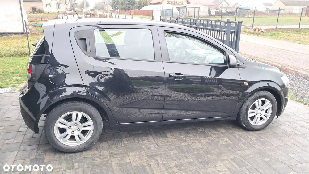 Chevrolet Aveo 1.2 16V Base+ - 7