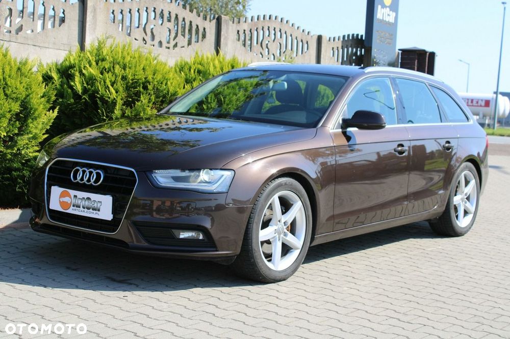 Audi A4 Avant 2.0 TDI DPF multitronic Ambiente - 13