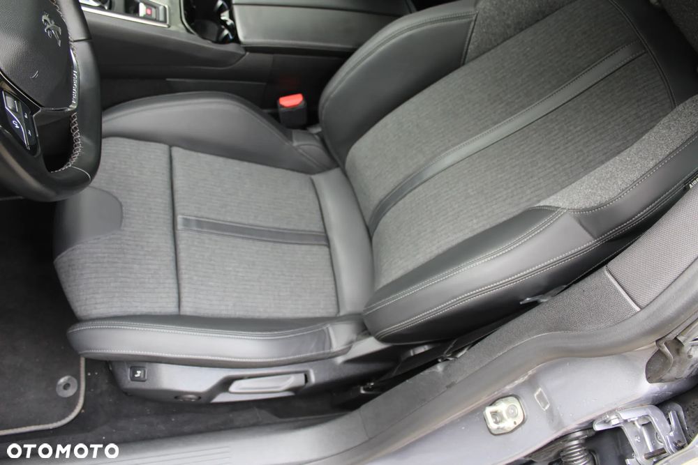 Peugeot 508 1.6 PureTech Allure S&S EAT8 - 24